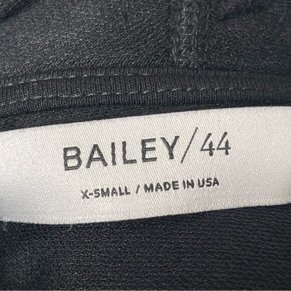 Bailey 44 “Janis” Olive Hooded Jacket, Minimalist, Coastal, weekend, beach, XS/S - Picture 11 of 14